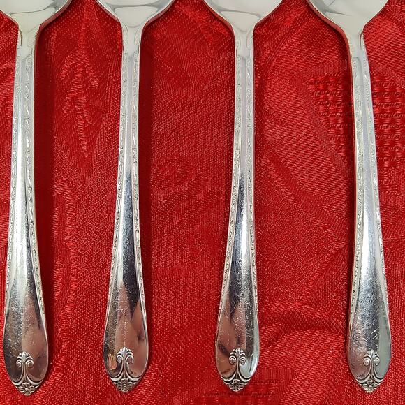 6 TeaSps 1940'S Wm ROGERS "EXQUISITE" TeaSpoons Silver Plated Beautiful - Picture 3 of 16